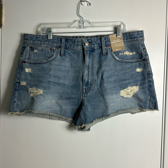 NWT Madewell Relaxed Destructed Edition Denim Shorts Size 33 - Picture 2 of 12